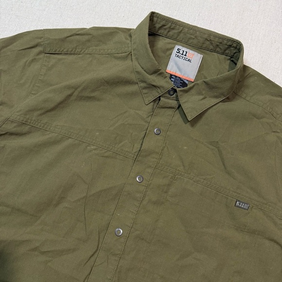 5.11 Tactical Wyatt Men's Short Sleeved Snap Button Shirt Sz Large Green - Picture 1 of 6